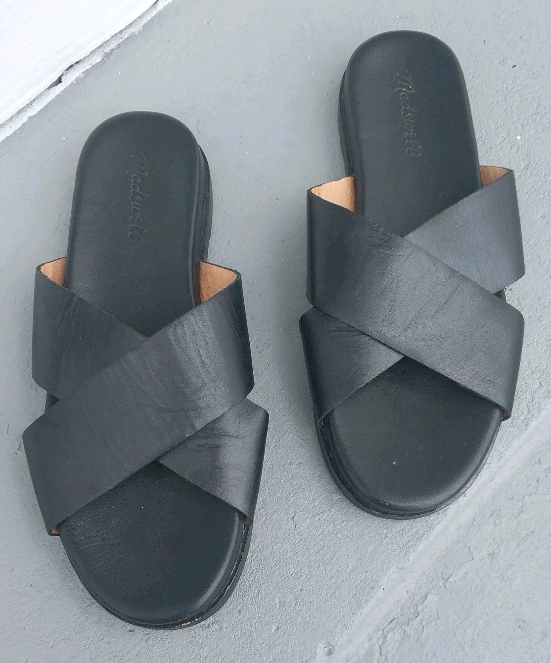 MADEWELL Size (9) Black Women's Upper Leather Criss-Cross Slip On Sandals
