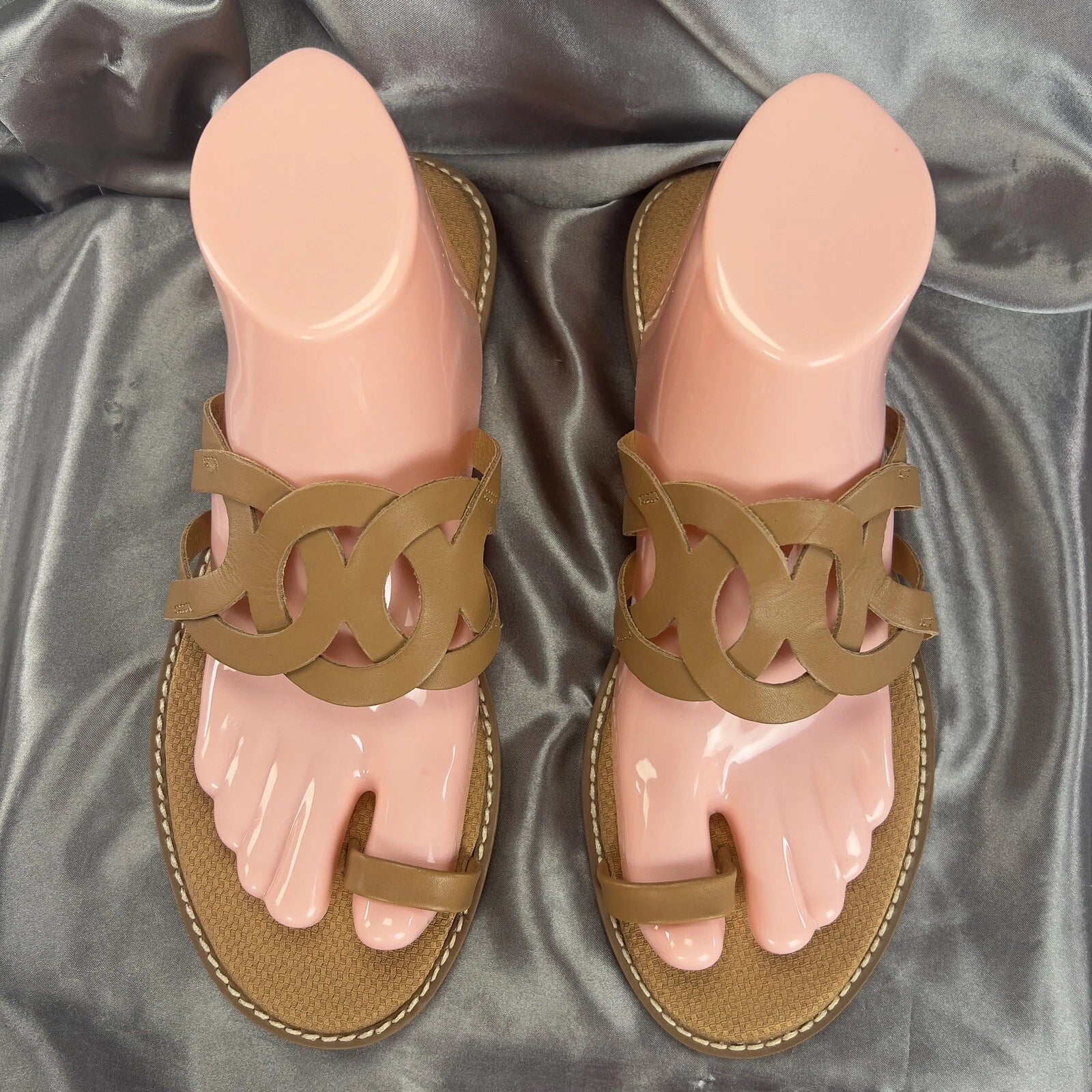 Crown Vintage Aravedi Sandals Women’s 11 Tan Cognac Toe Loop Summer Fashion Shoe