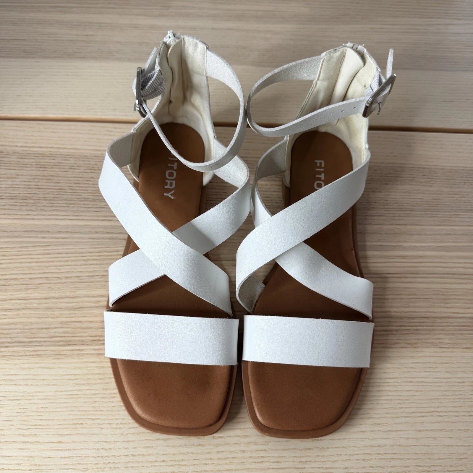 FITORY Women Flat Sandals With Casual Fashion Slides Open Toe Strap Zipper 8