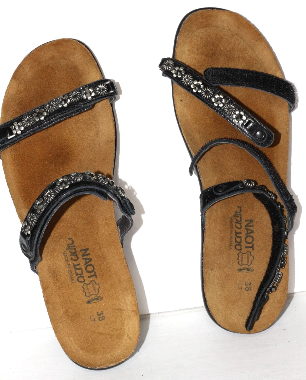 Naot Mona Womens Size 7-7.5 EUR 38 Metal Beaded Flowers Leather Sandals Rare