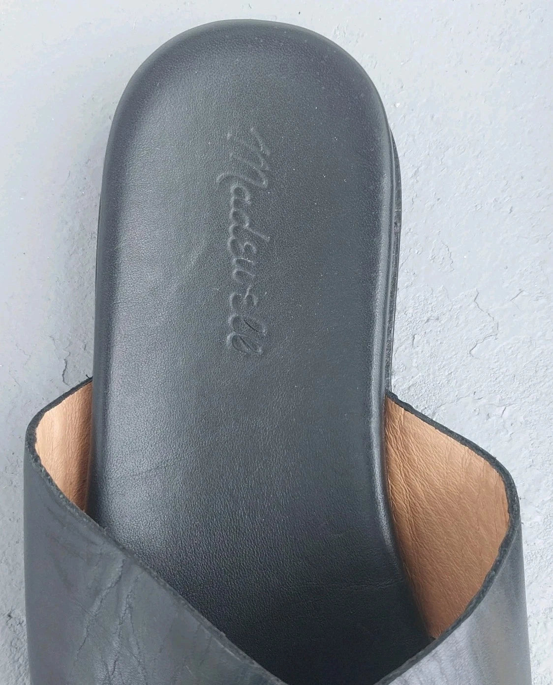 MADEWELL Size (9) Black Women's Upper Leather Criss-Cross Slip On Sandals