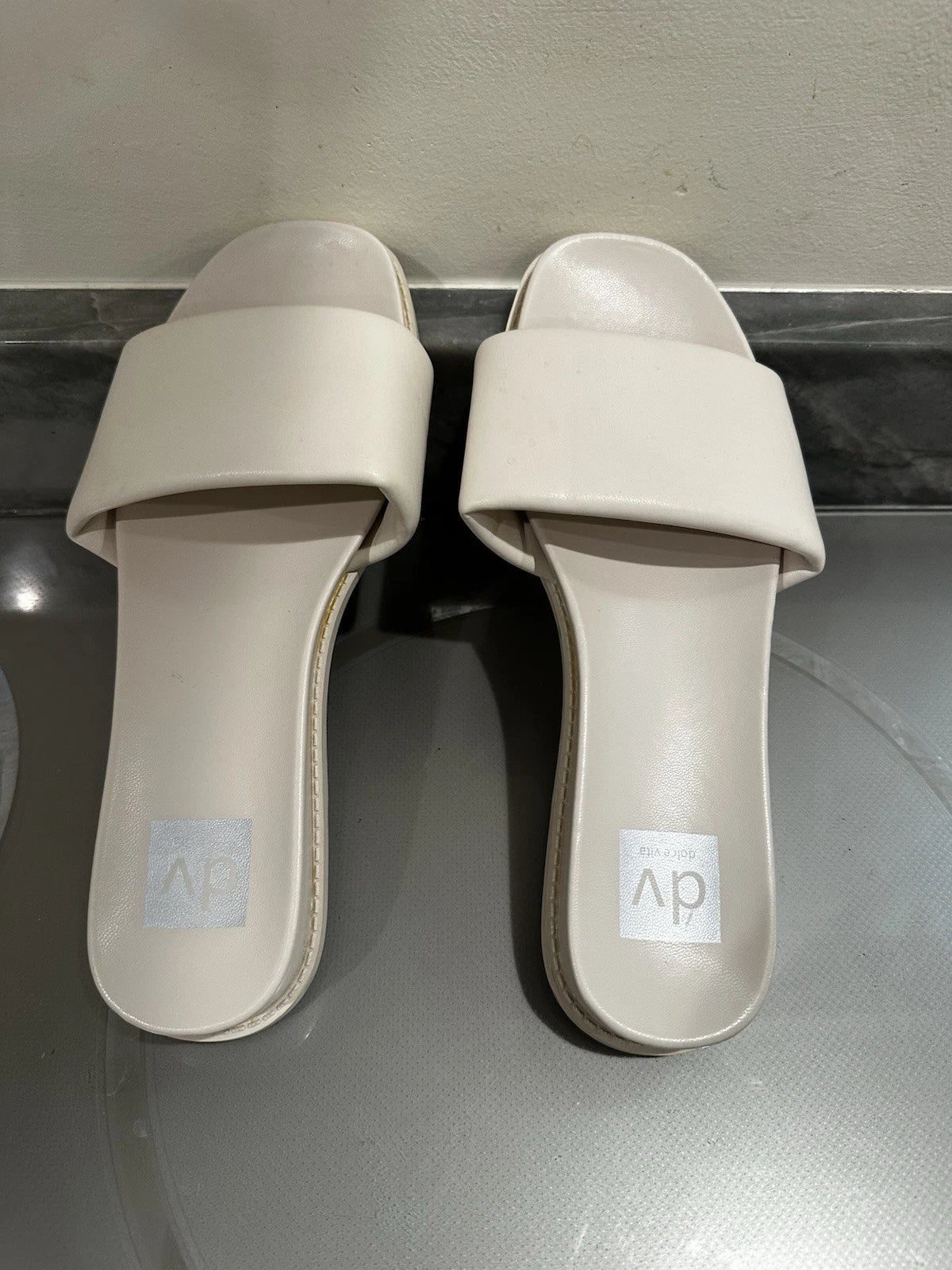 Dolce Vita Women US Sz 9 Sandal Slides Fashion Ivory Slip On Bandage Strap Flats