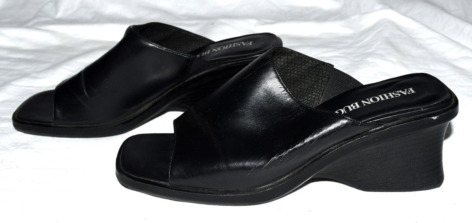 Fashion Bug Black Faux Leather Open Toe Womens Slide Wedge Sandals Size 8.5M