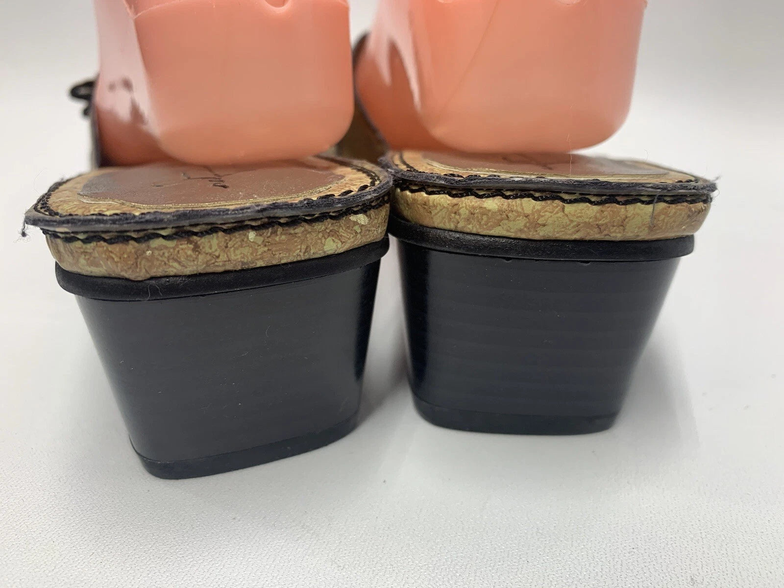 Soft Style Hush Puppies Women's 9M Block Heel Slip-on Slide Sandal