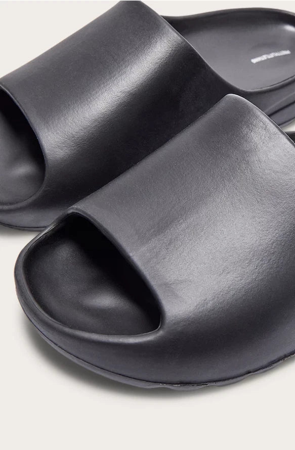 PrettyLittleThing Women's Black Rubber Ribbed Sole Slides, Style# CMP4736, Sz 8