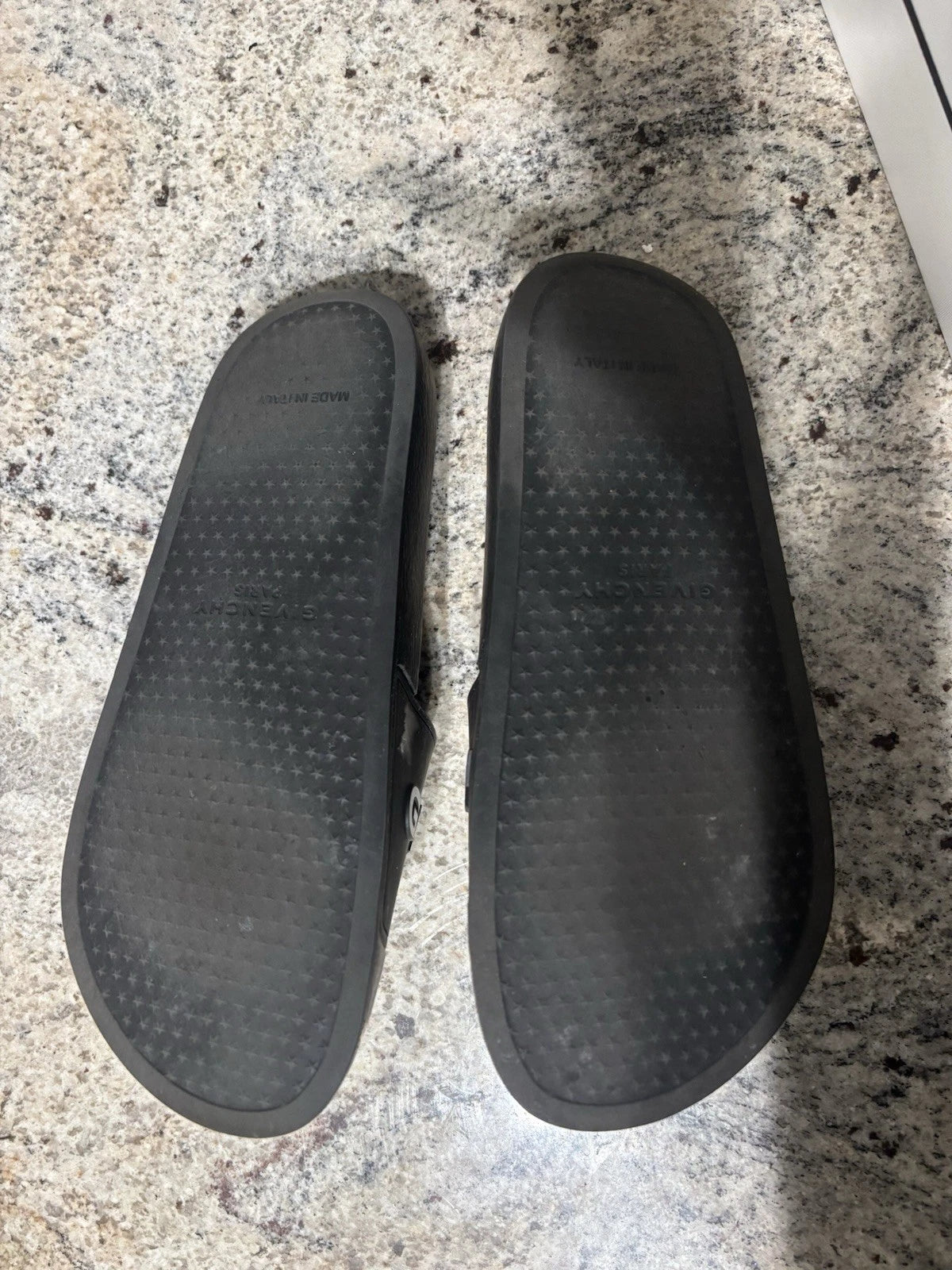 Givenchy  Logo Rubber Pool Slides Women's Size 8 Black Sandals -  INCLUDES BOX!