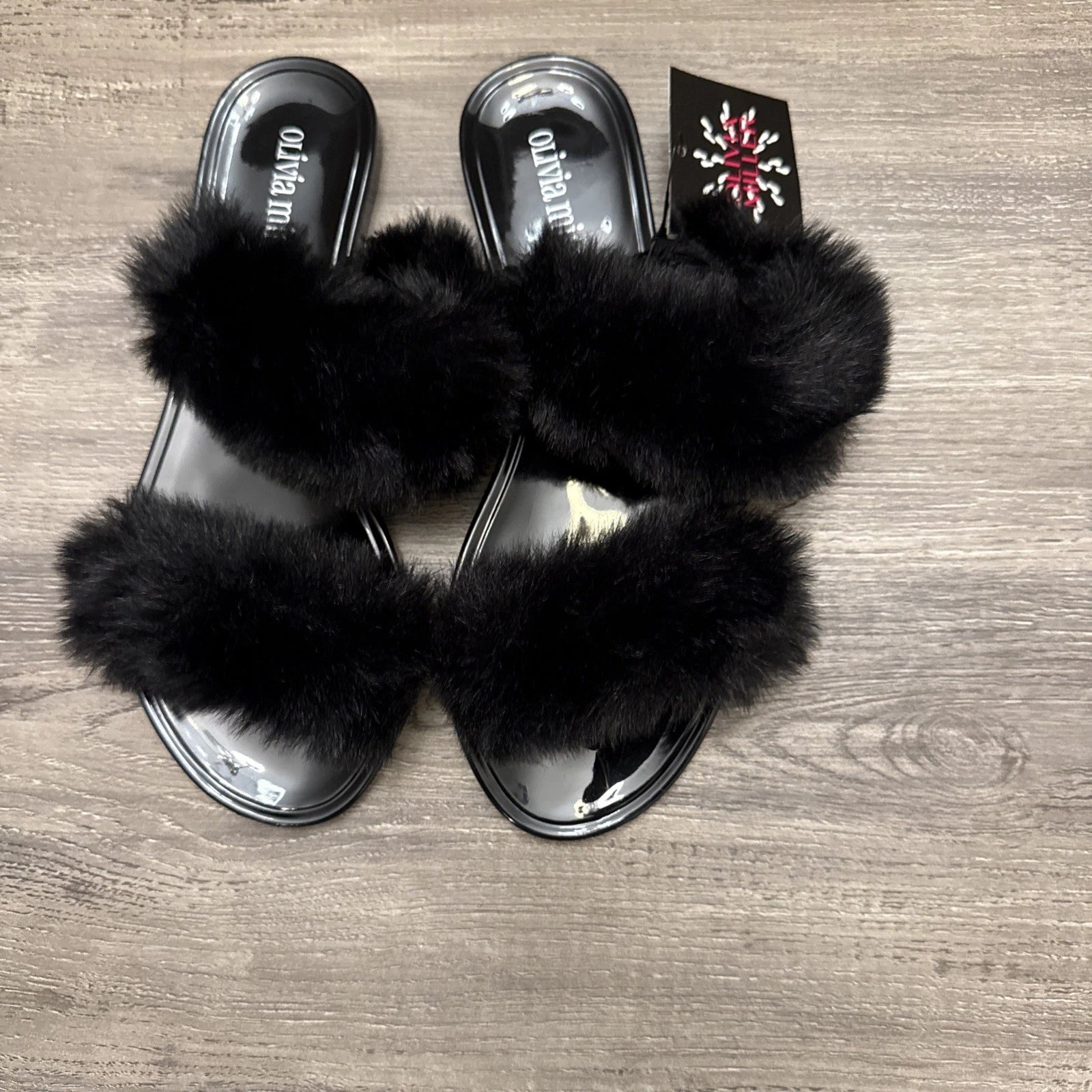 Olivia Miller Fashion Slides