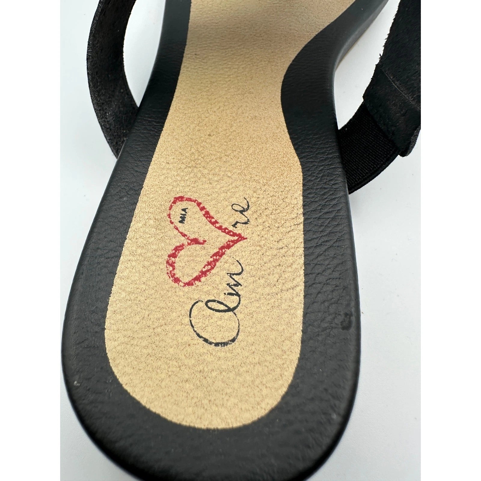 Mia Amore Mayte Keyhole Black Thong Sandals Women's Comfort Casual Slides