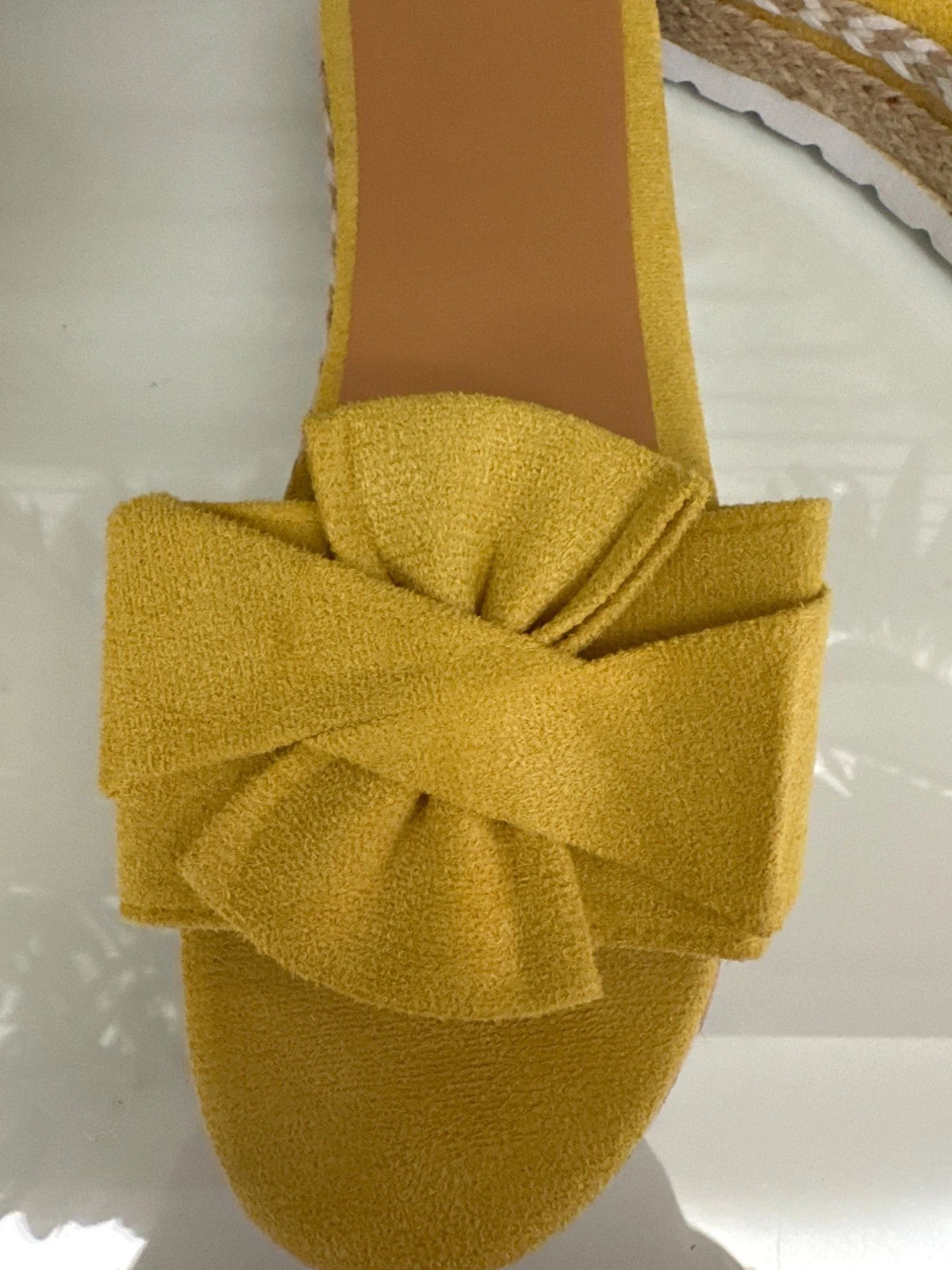 Jsaierl Women Yellow Open Toe Fashion Sandals