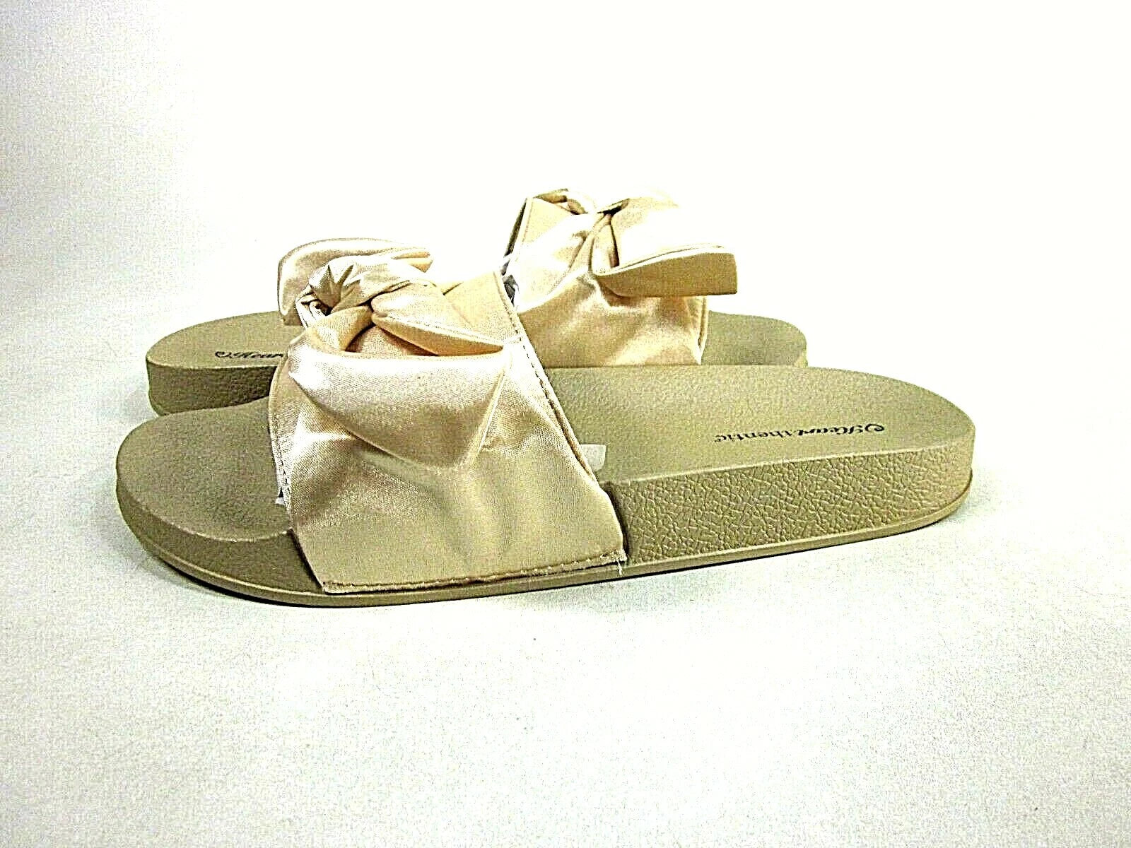 Heart.thentic Women's Fashion Bow Tie Casual Slide Sandals, US Size 9, New