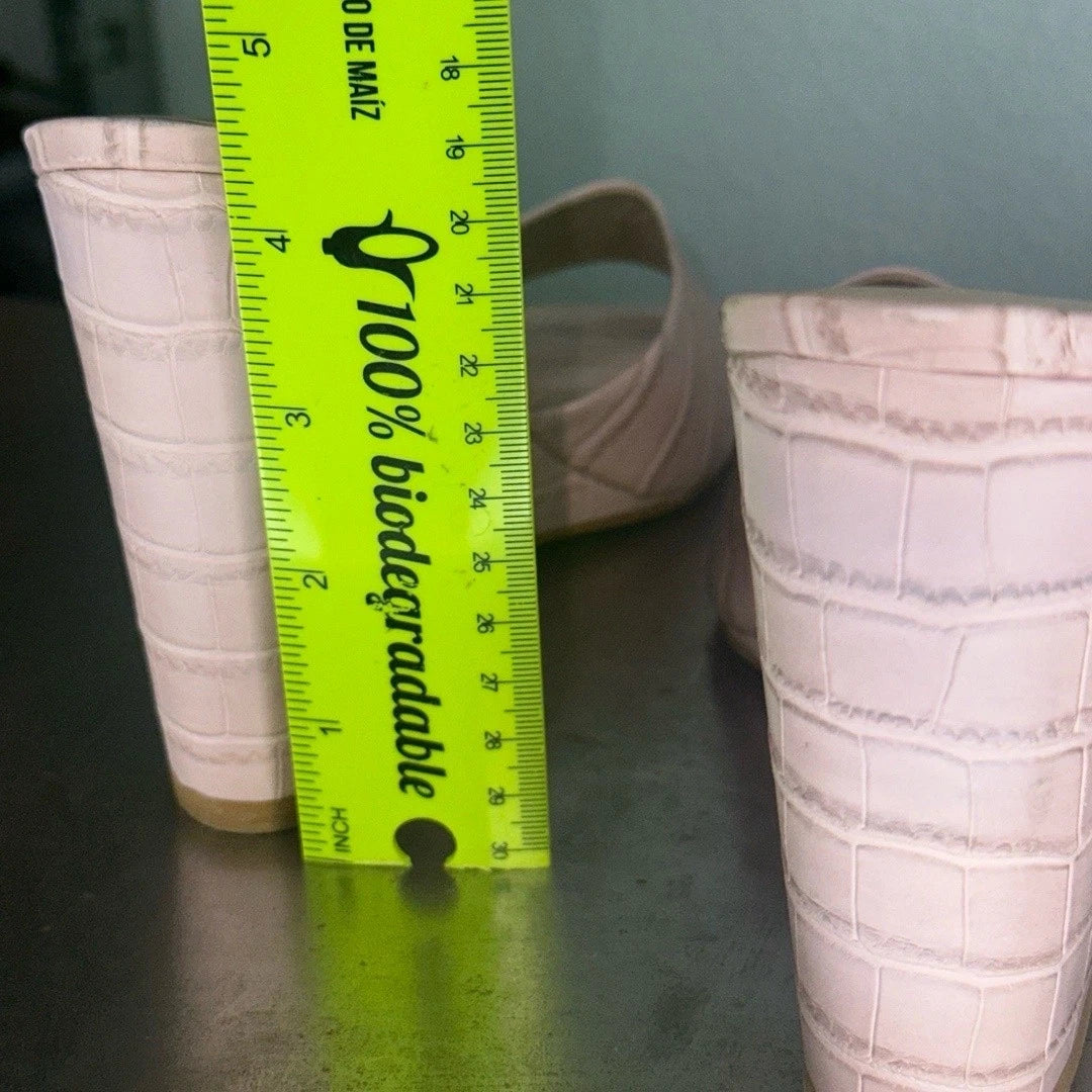 Steve Madden Croc Embossed Wedge Slide Sandal 9.5 Trendy Chic Pastel Pink Veles