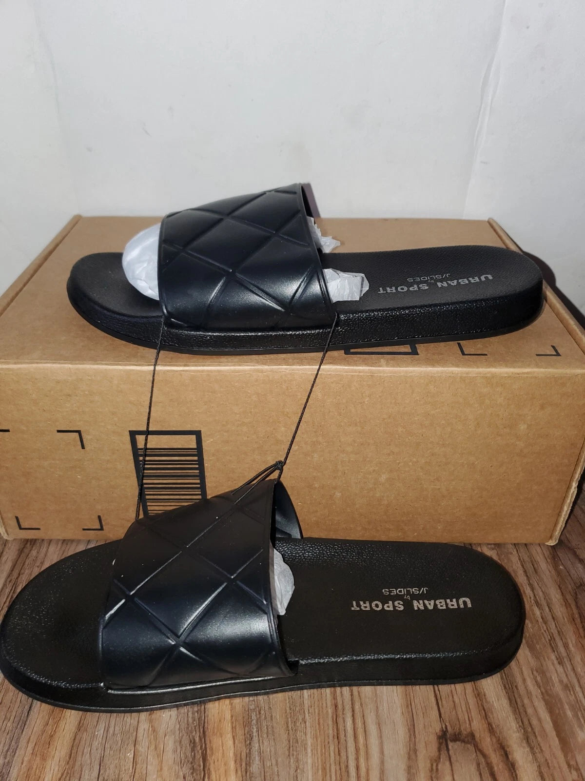 URBAN SPORTS by J/SLIDES Quilted Lightweight Slide Sandal 9M Black Womens New