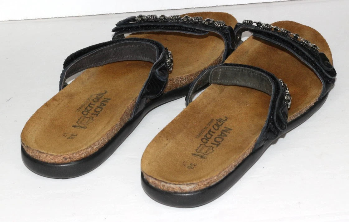 Naot Mona Womens Size 7-7.5 EUR 38 Metal Beaded Flowers Leather Sandals Rare