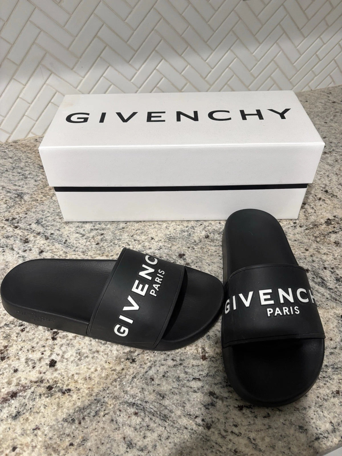 Givenchy  Logo Rubber Pool Slides Women's Size 8 Black Sandals -  INCLUDES BOX!