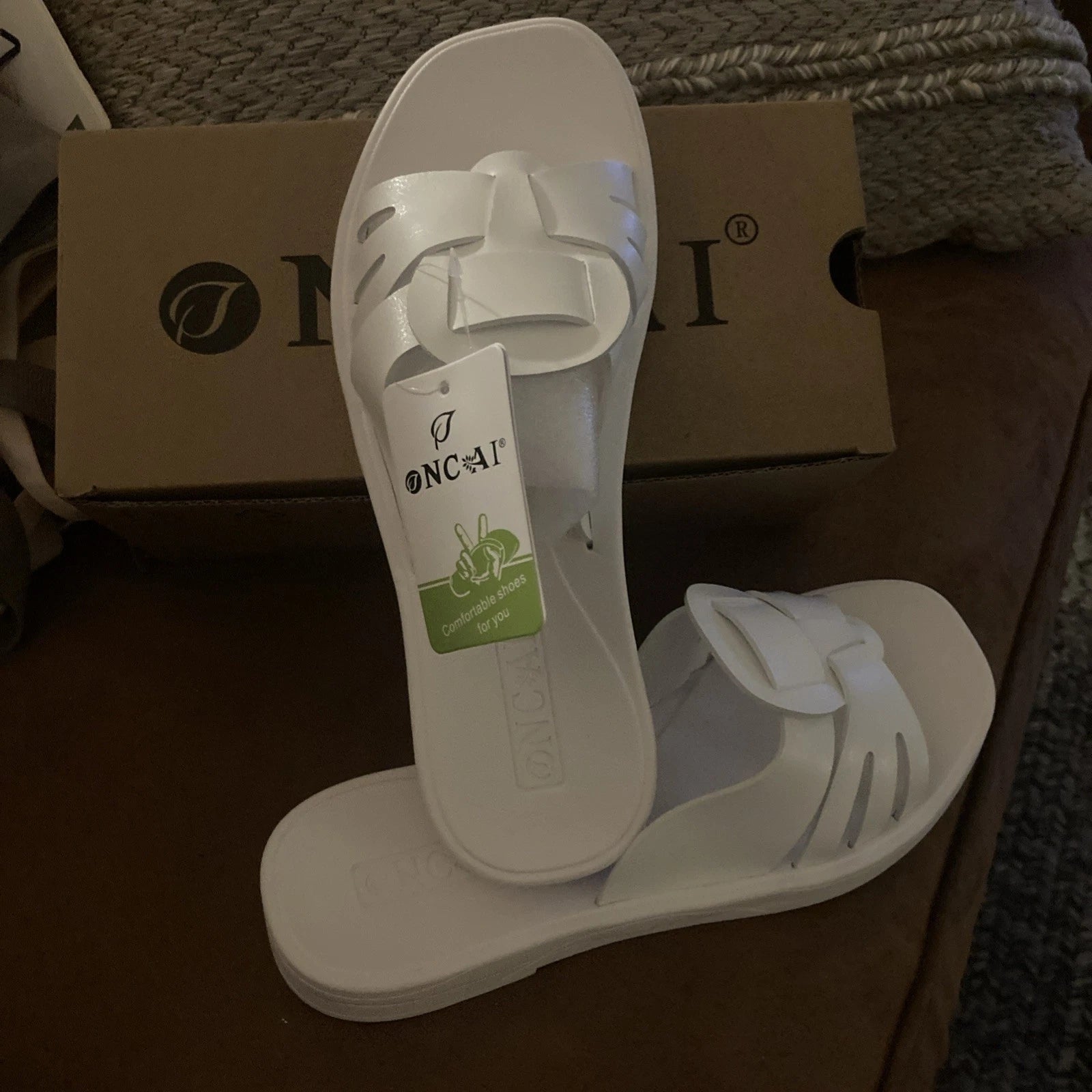 ONCAI Women's Flat Sandals Fashion Summer Dressy Casual Sz 9 NWB