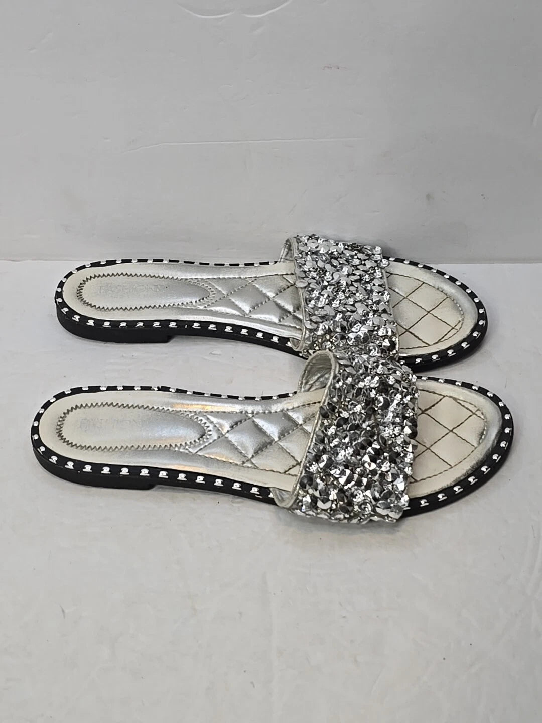 Fashion Nova Sandals Womans 10 Silver Slip On Flats Rhinestones City Club Preppy