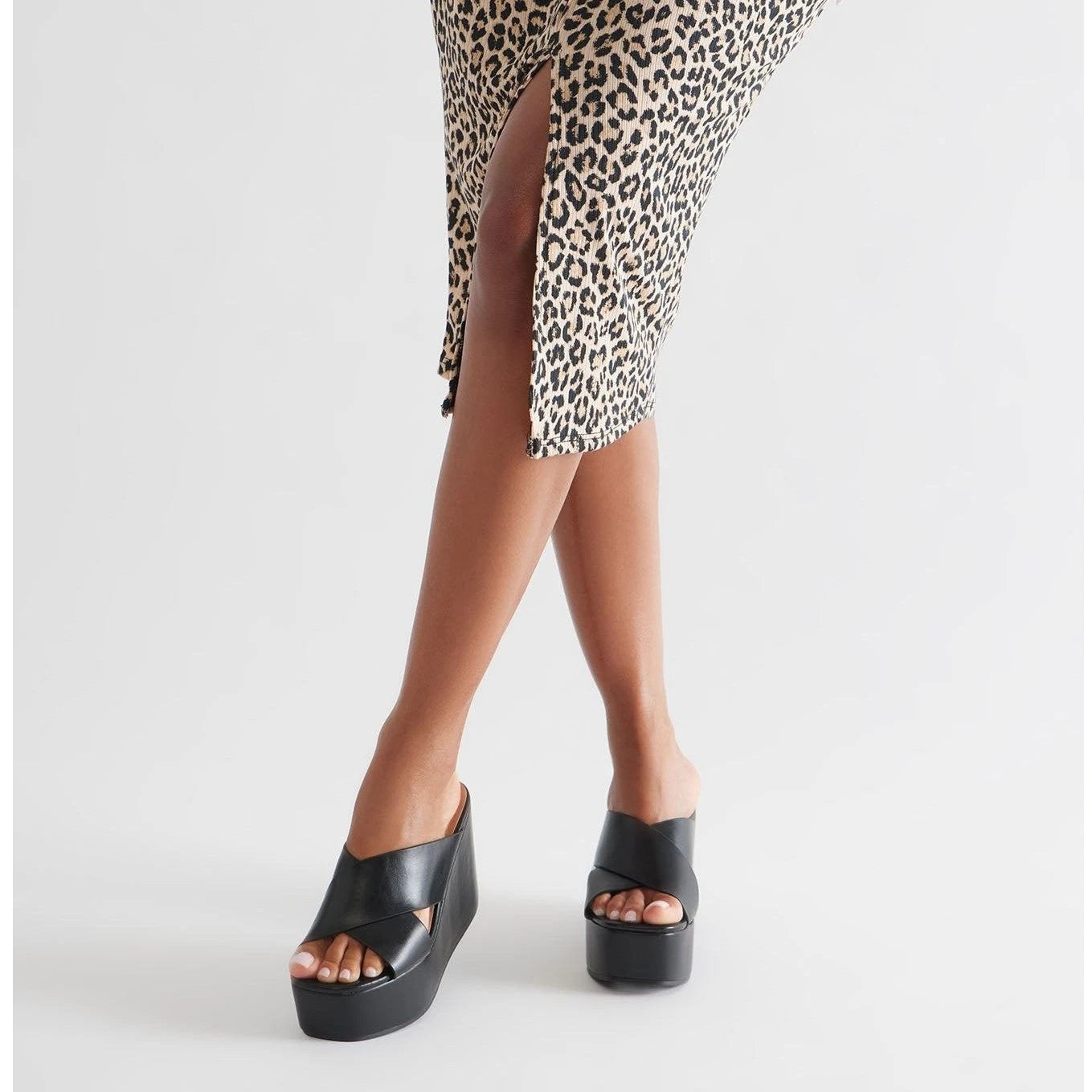 New 7 Fashion Nova Black Mezcal Platform Wedge Sandals Criss Cross Mule Open Toe