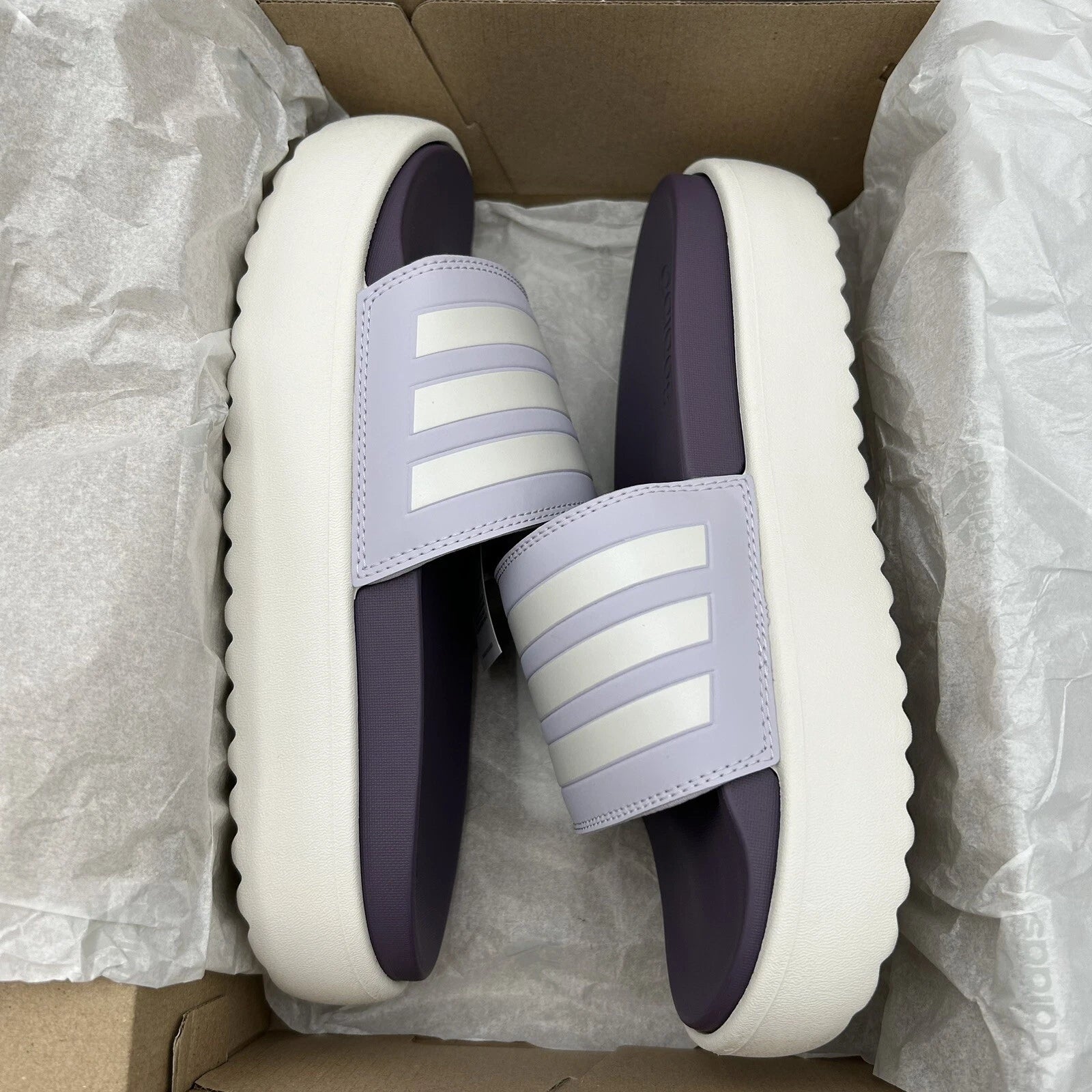 adidas Adilette Platform Slide Sandals Women’s Size 8-9 Lavender Comfort & Style
