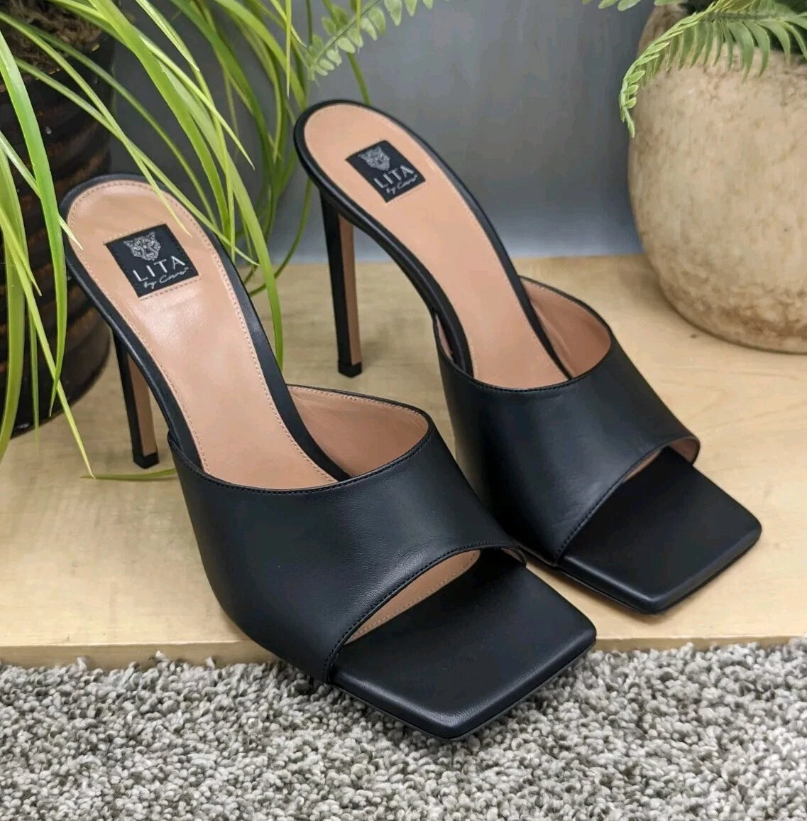 NEW - LITA by Ciara Solid Square Toe Black Leather Women's Size 40