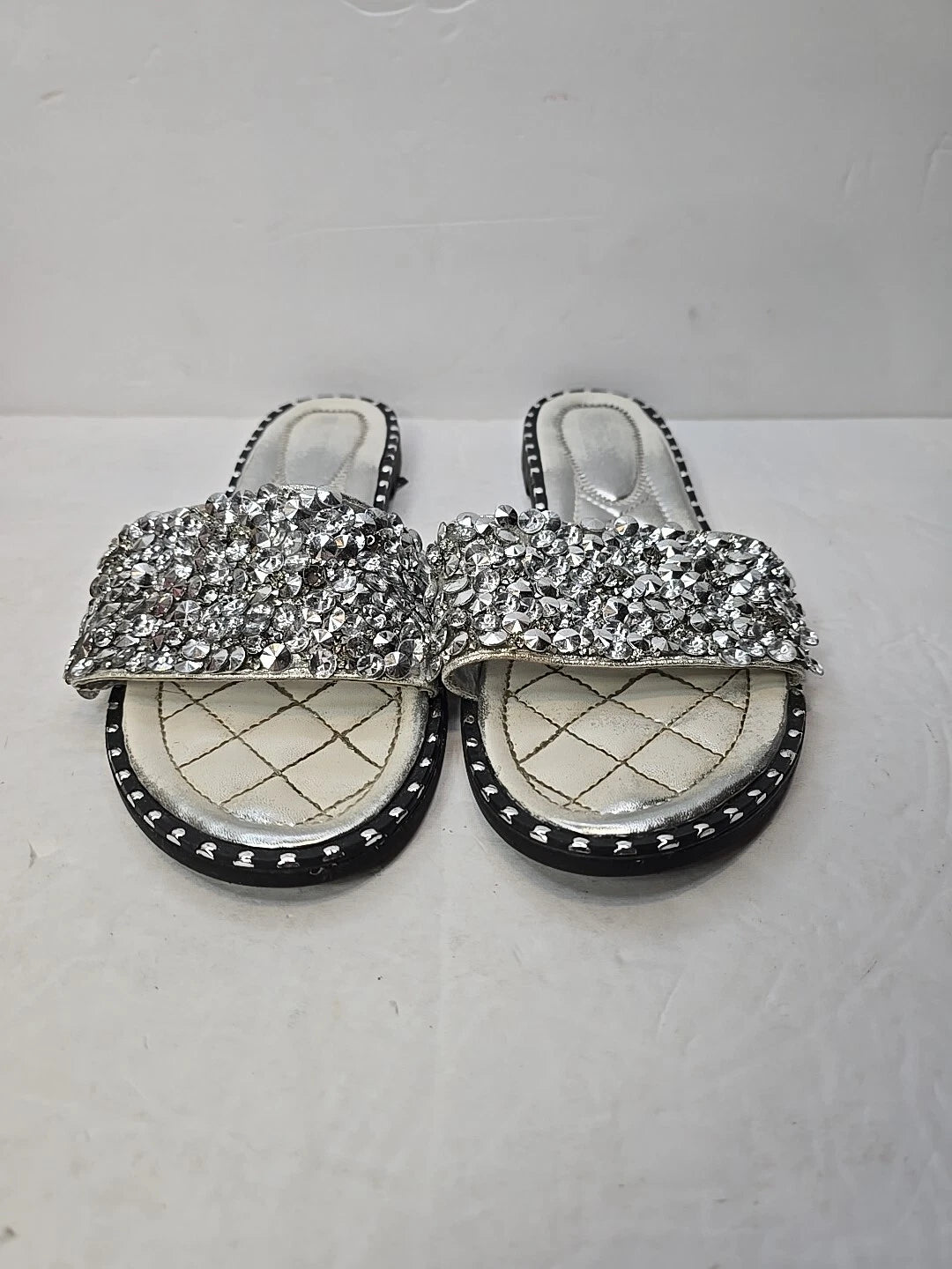 Fashion Nova Sandals Womans 10 Silver Slip On Flats Rhinestones City Club Preppy