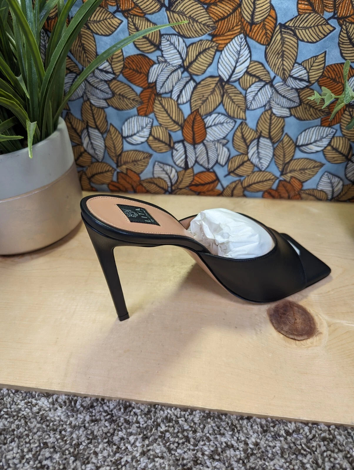 NEW - LITA by Ciara Solid Square Toe Black Leather Women's Size 40