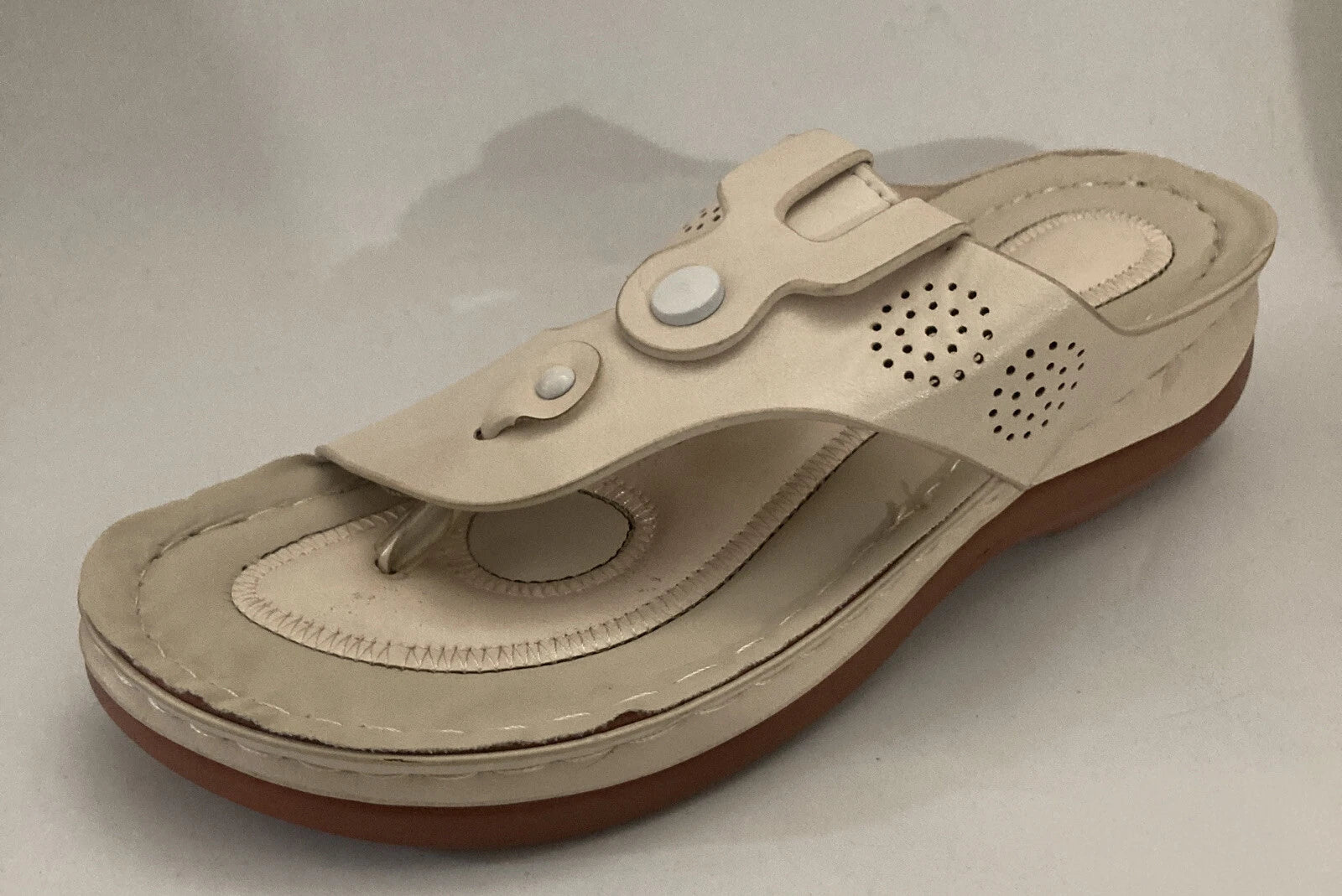 Fashion Womens Perforated Slide Sandals Beige PU Leather Size 8 M US