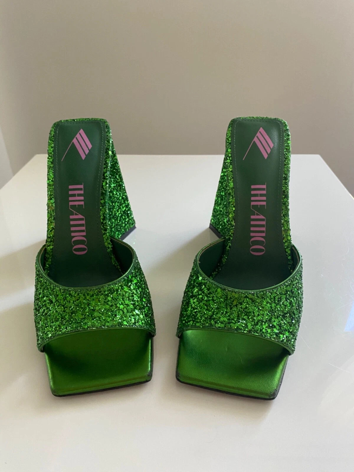 New Women's The Attico Stunning Devon Slide Herl Sandal Green Apple 37