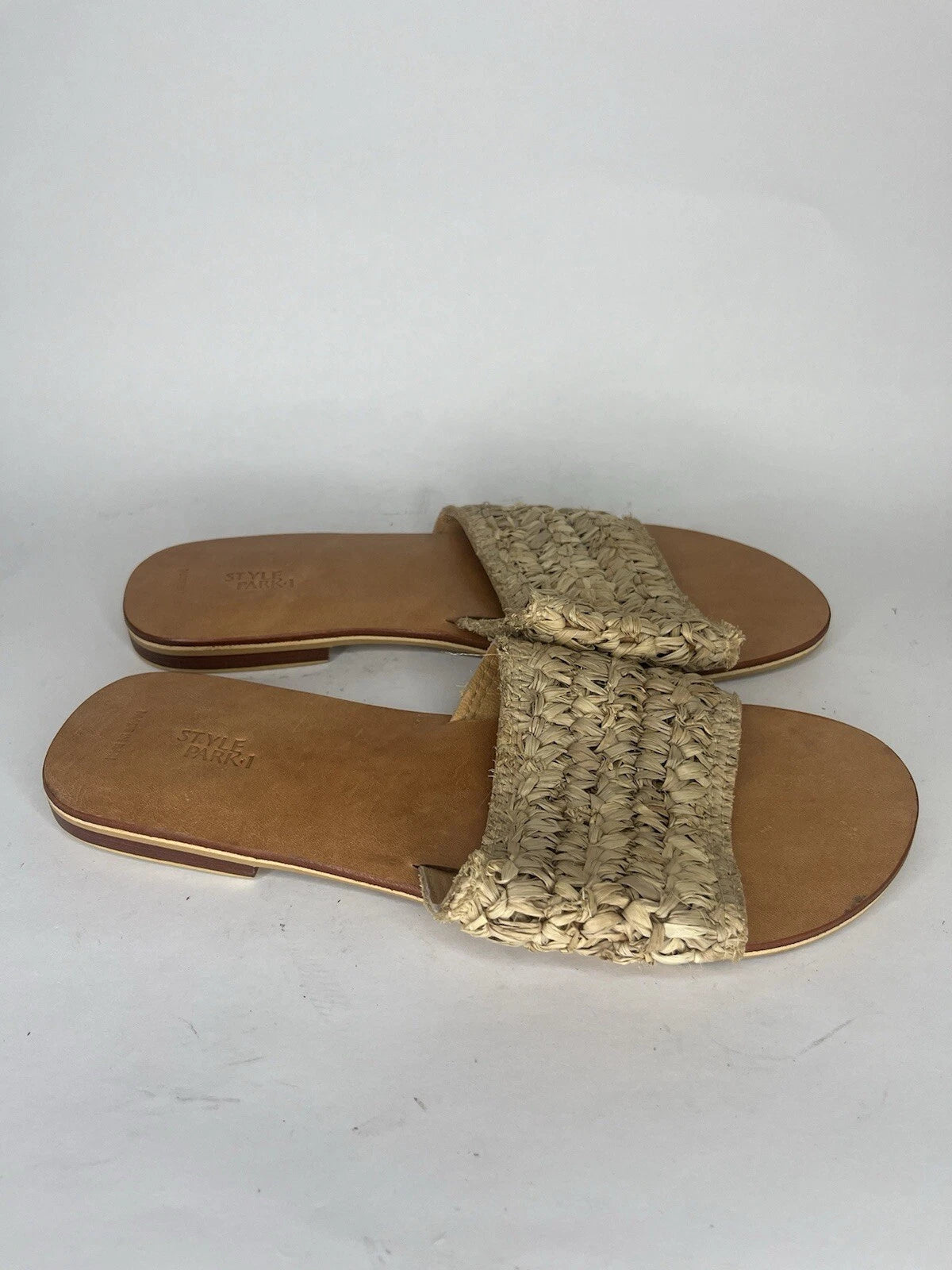 Style Park 1 Tan Brown Synthetic Non Slip Slides Sandals Women Sz 42 EU/ 11M US