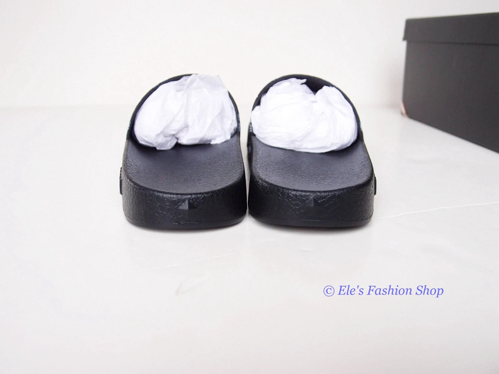 New in Box MCM Logo Slide Black Sandals EU 37 US 6.5 7 AUTHENTIC
