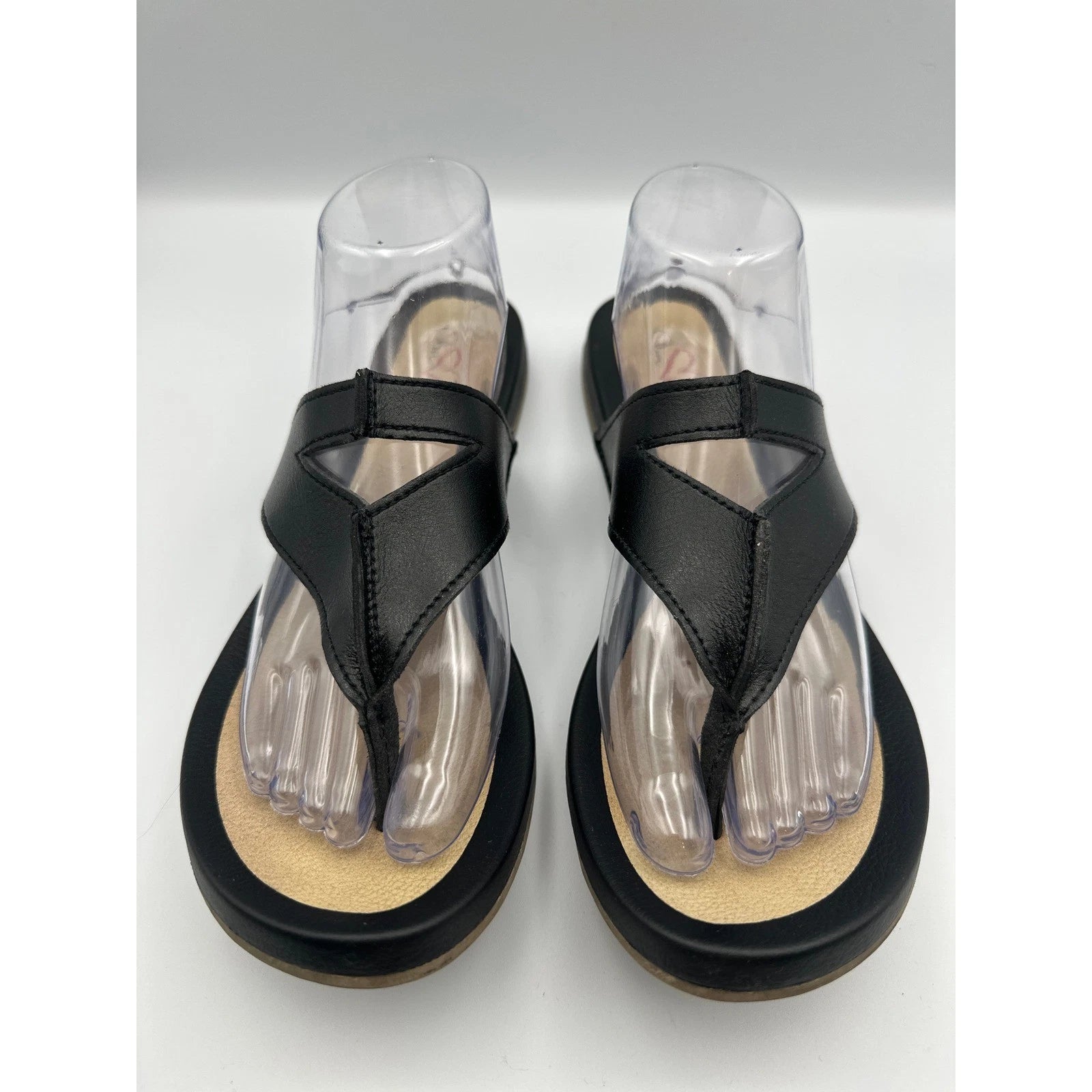 Mia Amore Mayte Keyhole Black Thong Sandals Women's Comfort Casual Slides