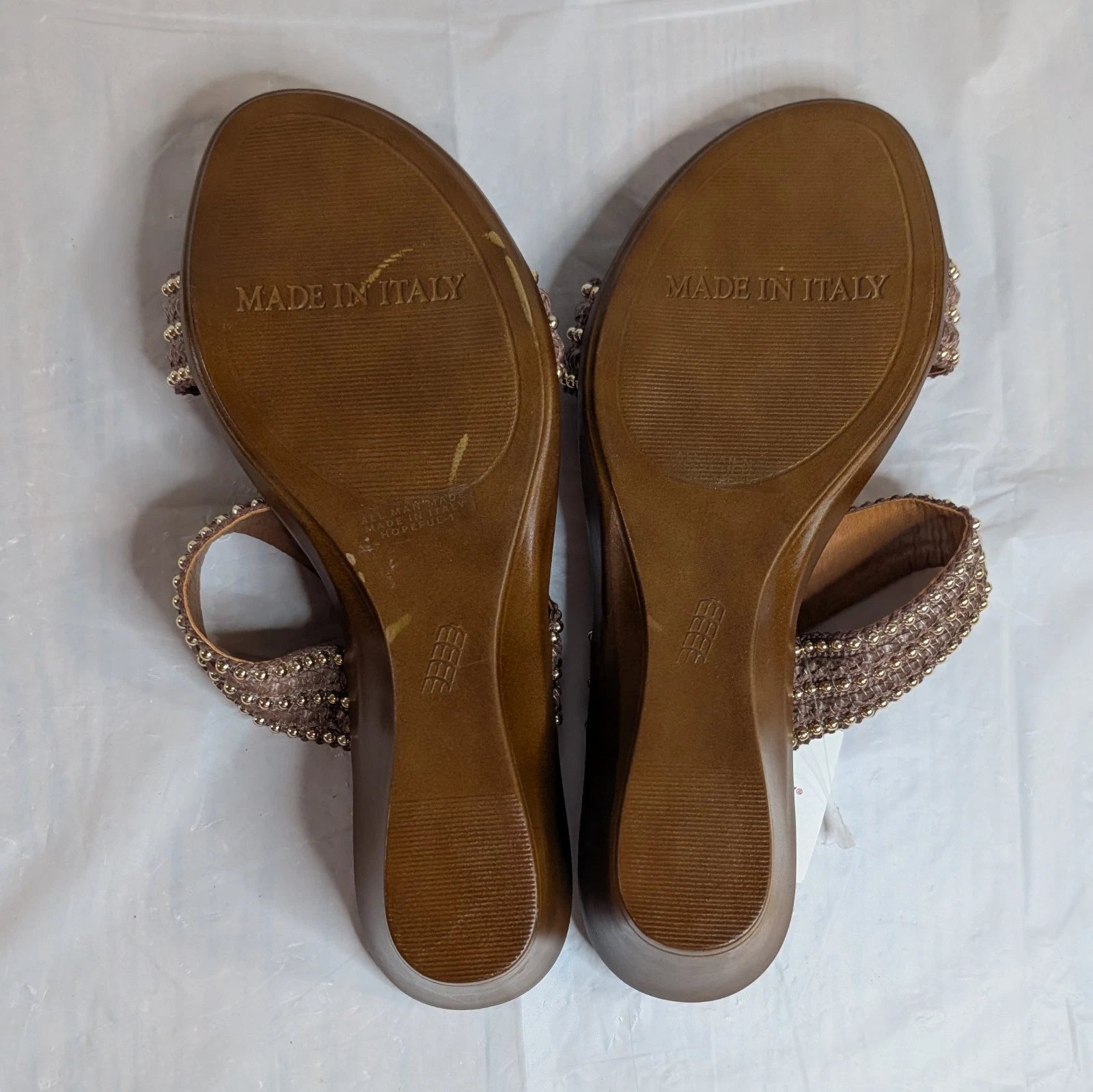 TOSCANELLA Wedge Sandals Size 8 Handmade in Italy Tan Beaded Two Band  BOHO