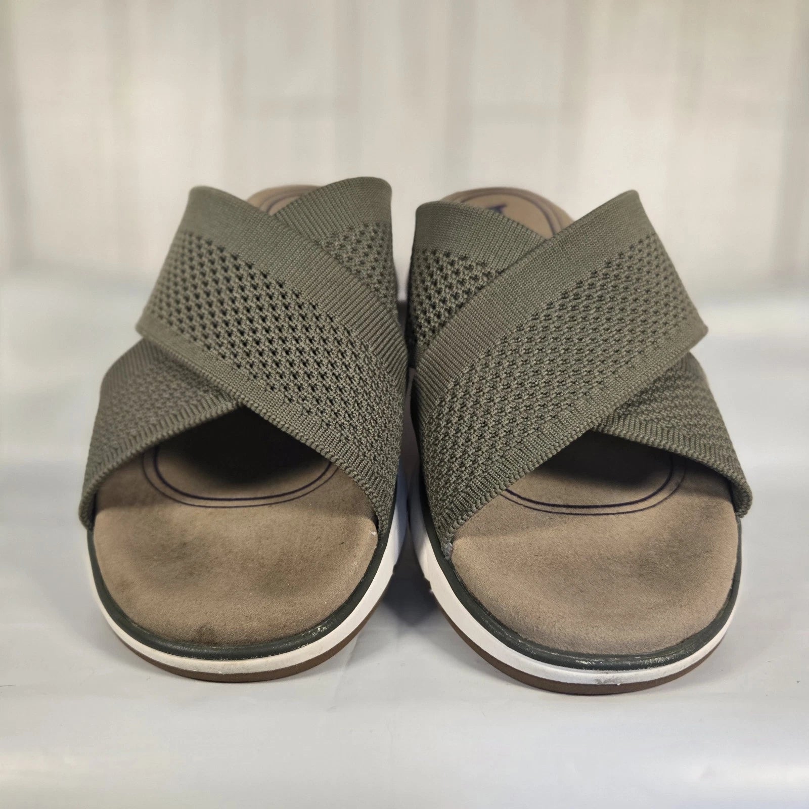 Bionica Avary Slides Womens 10M Olive Cross Strap Slip On Slip Resistant Sandals