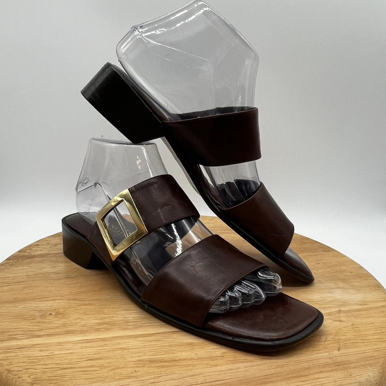 Rangoni Firenze Brown Leather Open-Toe Sandals 8 1/2 AA Made Italy Gold Buckle