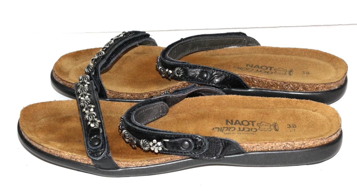 Naot Mona Womens Size 7-7.5 EUR 38 Metal Beaded Flowers Leather Sandals Rare