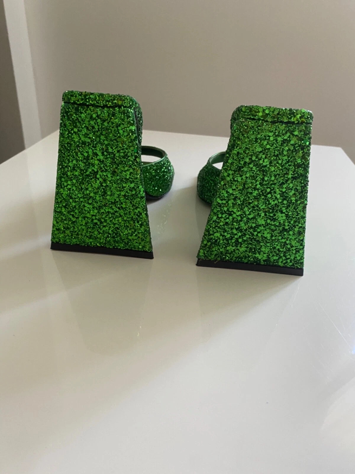 New Women's The Attico Stunning Devon Slide Herl Sandal Green Apple 37