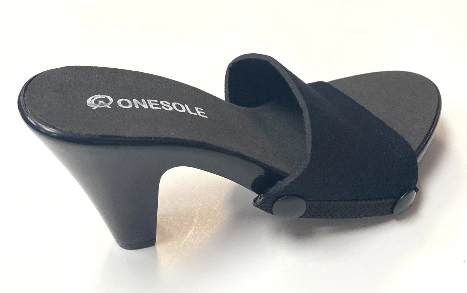 Onesole Chic Soft Step Black Women's Shoes.