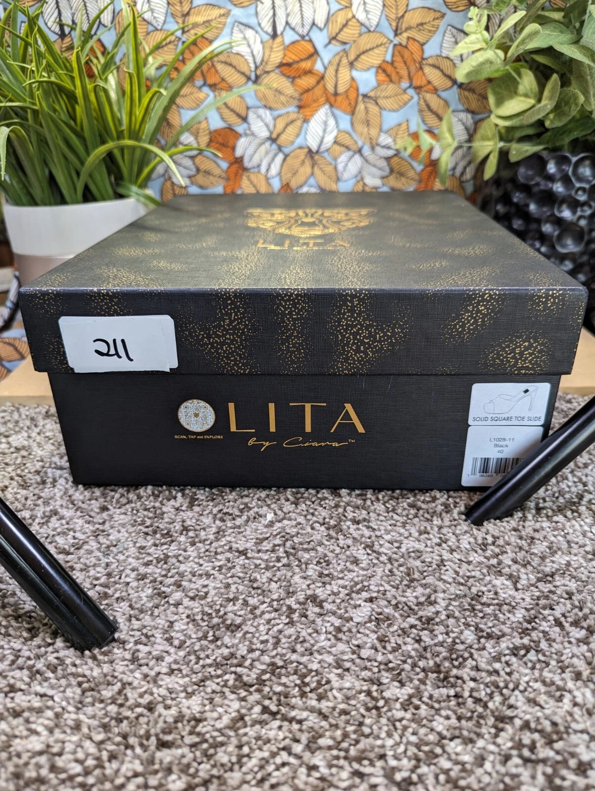 NEW - LITA by Ciara Solid Square Toe Black Leather Women's Size 40