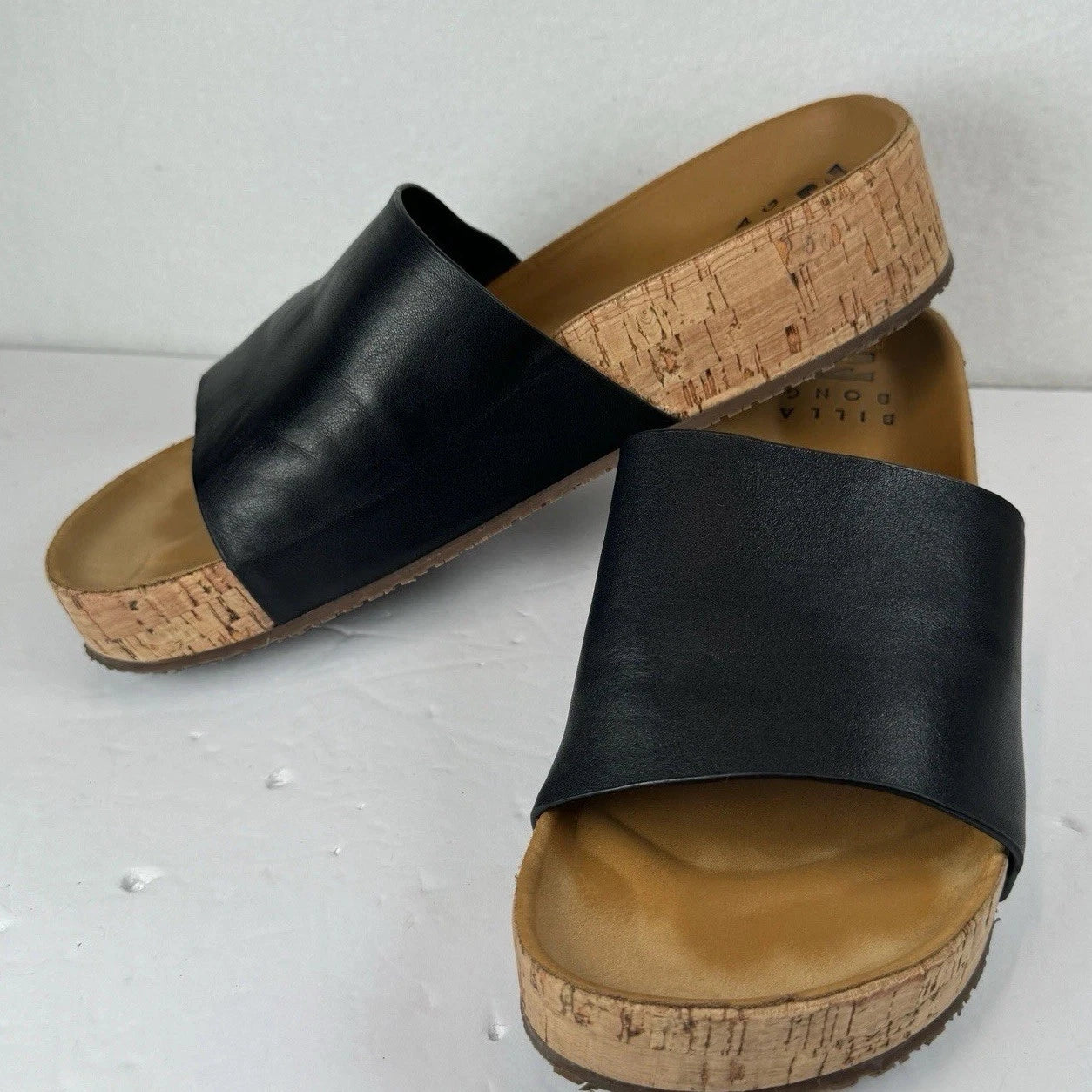 Billabong Black Leather Cork Slide Sandals Women’s 7.5 Comfort Slip On Casual