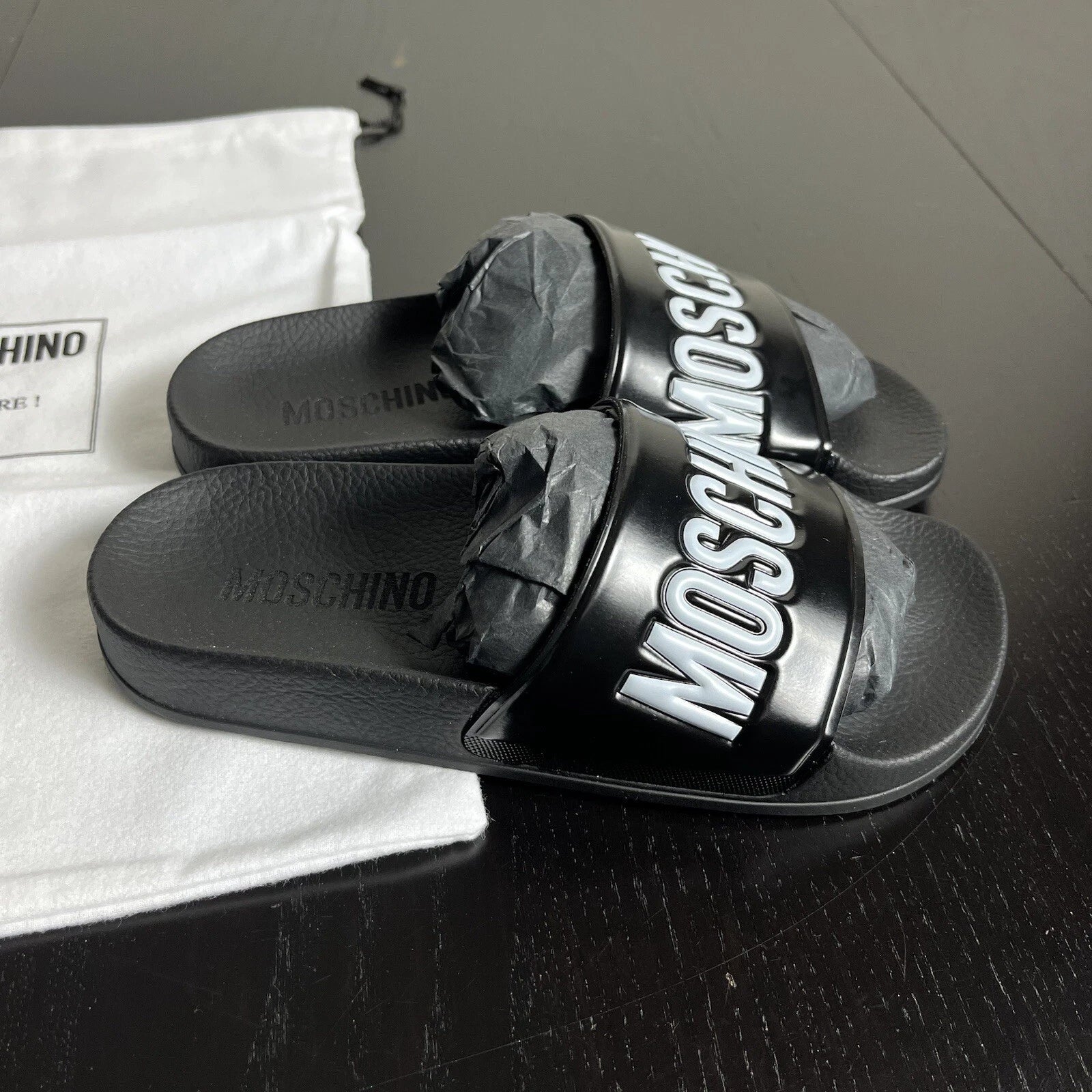 Authentic MOSCHINO Womens Size 35/US 5 Black Logo Pool Slide Sandals NEW