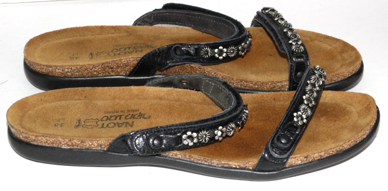 Naot Mona Womens Size 7-7.5 EUR 38 Metal Beaded Flowers Leather Sandals Rare