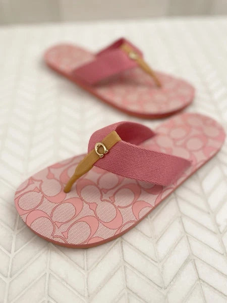 Coach Signature Zoe Flip Flop Sandals Pink 6 Flats Gold C Logo Designer Preppy