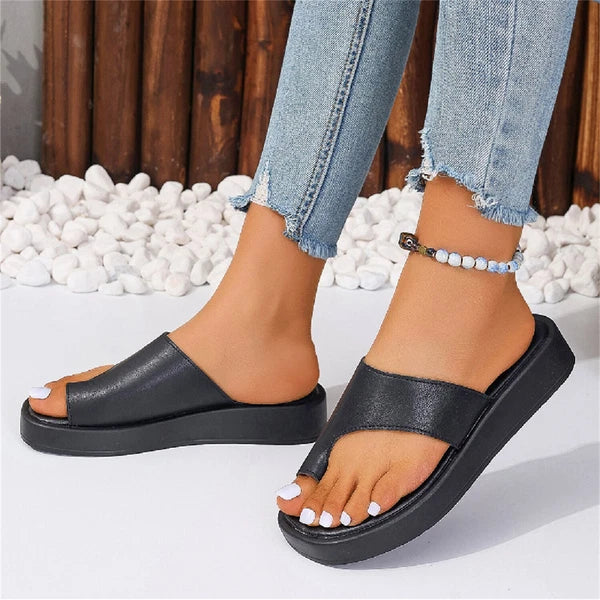 Women's Fashion Clip Toe Flat Beach Sandals Summer Orthopedic Casual Slippers