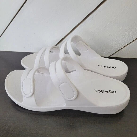 NEW Style & Co Women's 10M White Jessaa Slide Sandals With Adjustable Straps