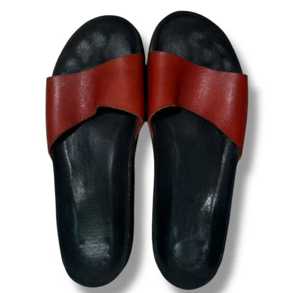 Mephisto Leather Slide Sandals – Classic Comfort with Timeless Style