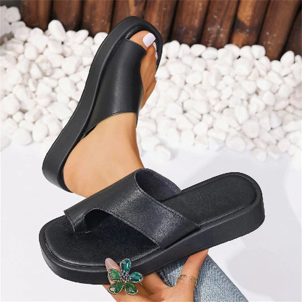 Women's Fashion Clip Toe Flat Beach Sandals Summer Orthopedic Casual Slippers