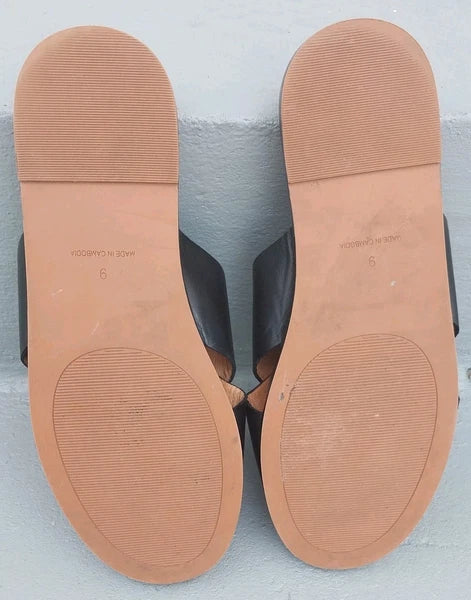 MADEWELL Size (9) Black Women's Upper Leather Criss-Cross Slip On Sandals