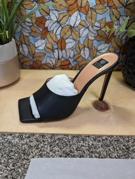 NEW - LITA by Ciara Solid Square Toe Black Leather Women's Size 40