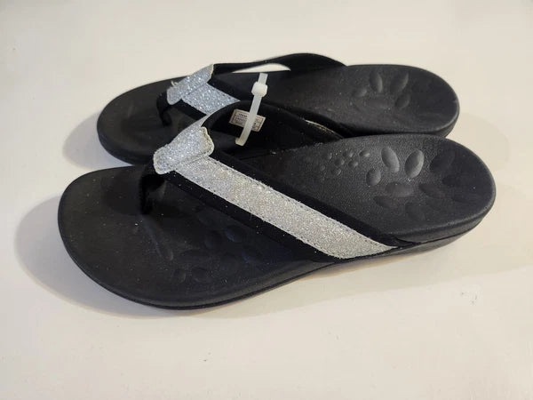 NEW! VIONICA STYLE sz 8 (38) ORTHO SILVER SPARKLE ON BLACK THONG SANDALS  SLIDES