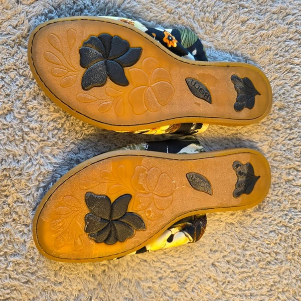 Born Women's Floral Fabric Leather Slides Sandals Comfort Casual Shoes Sz 8M NEW