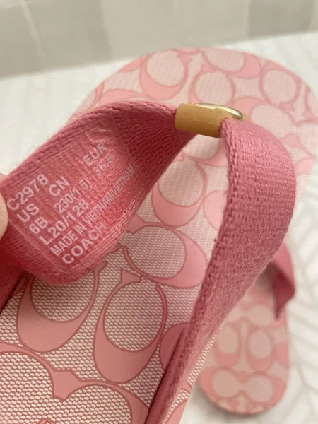 Coach Signature Zoe Flip Flop Sandals Pink 6 Flats Gold C Logo Designer Preppy